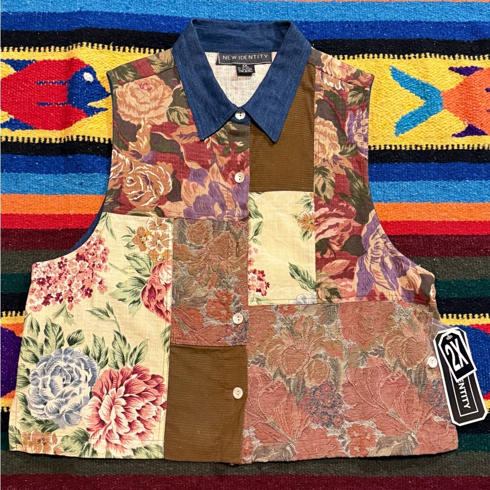 New Identity Patchwork Floral Vest with Denim Collar - Multicolor